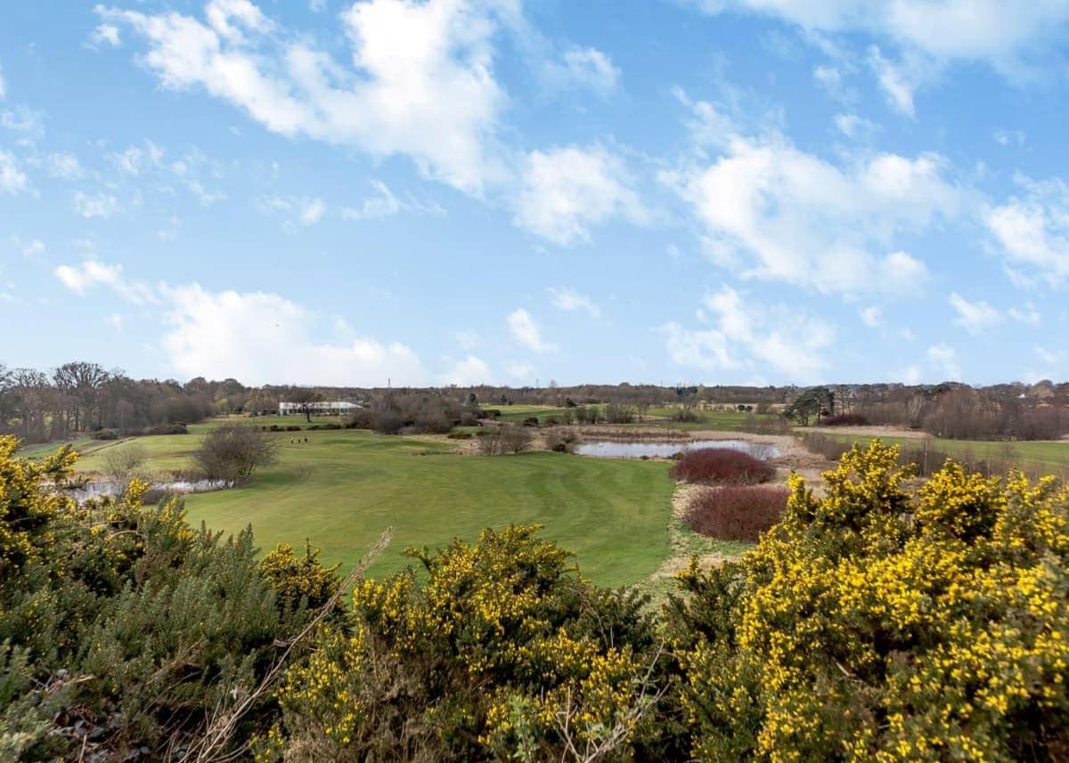 Eden Lodge Retreat Crosby  Екстериор снимка