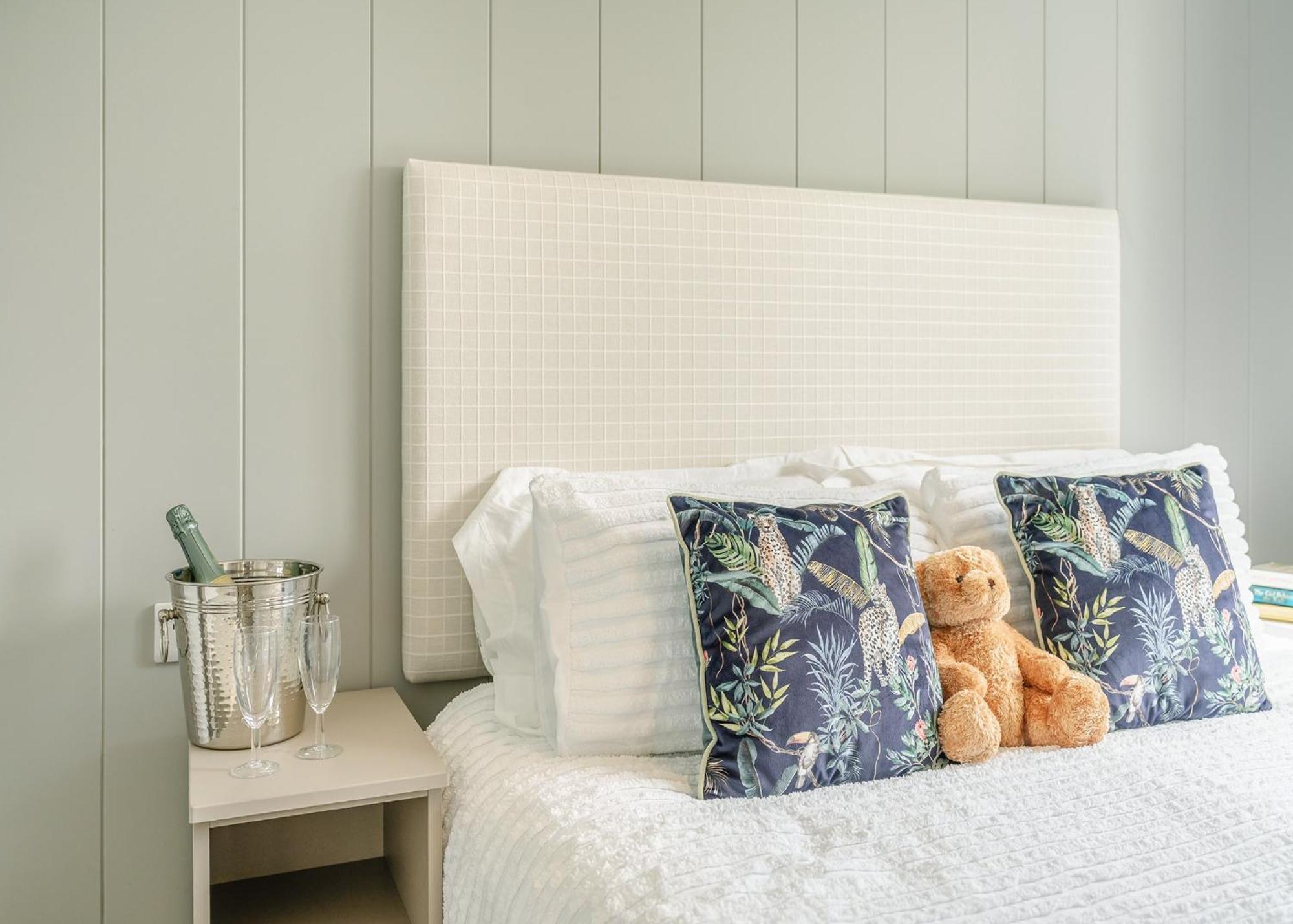 Eden Lodge Retreat Crosby  Екстериор снимка