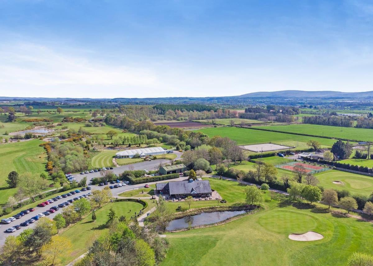 Eden Lodge Retreat Crosby  Екстериор снимка