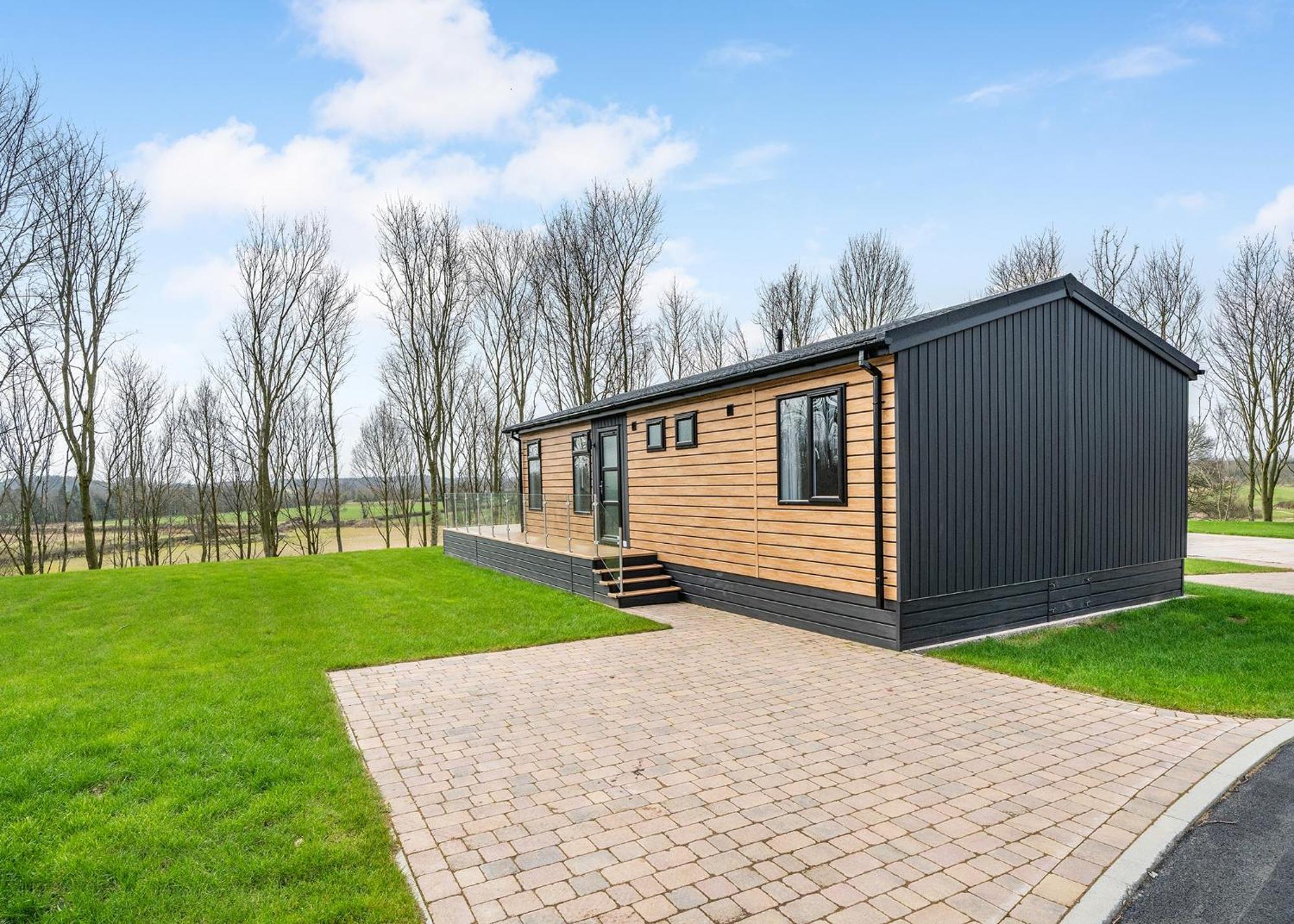 Eden Lodge Retreat Crosby  Екстериор снимка